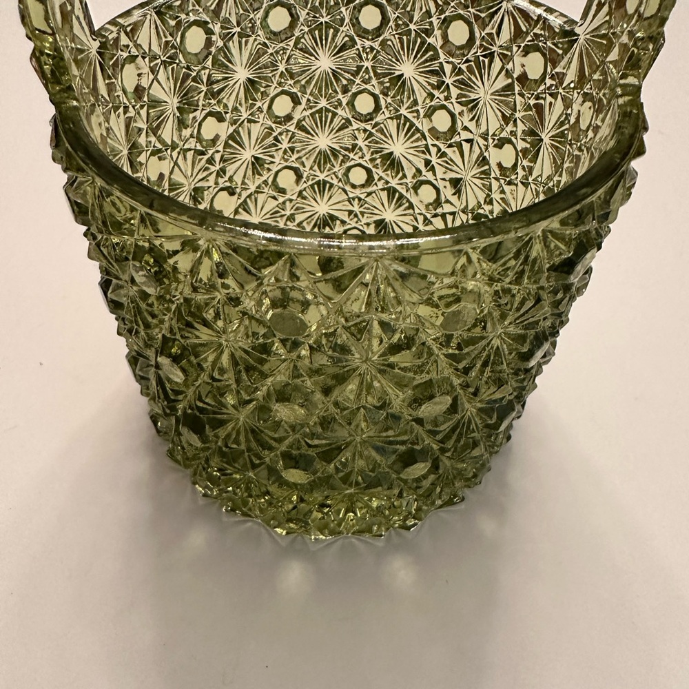 Elegant Green Patterned Glass Jar with Lid - Picture 2 of 9